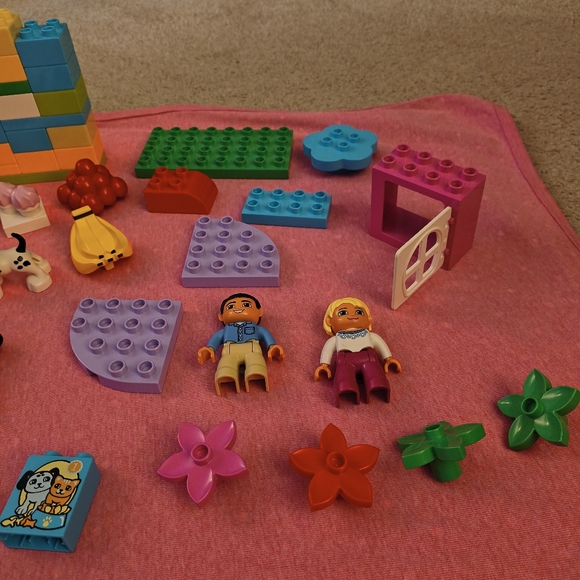 Duplo Block Sets Frozen Elsa and Minnie  Mouse - Picture 7 of 8